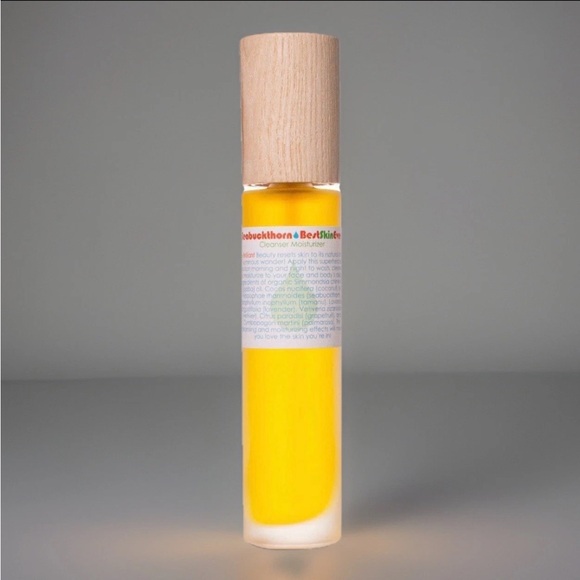 Living Libations Other - Living Libations Organic Best Skin Ever All In One Facial Cleanser Exfoliator